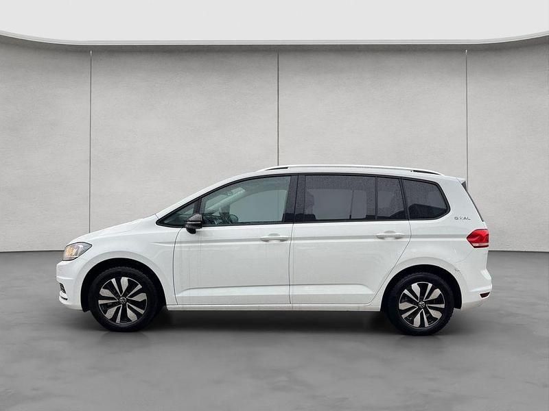 Gebraucht VW Touran Goal 150 PS (110 kW) 2025 Weiß Van / Kleinbus