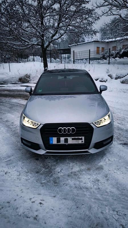 Gebraucht Audi A1 Sportback S-Line 2018 Silber Kleinwagen