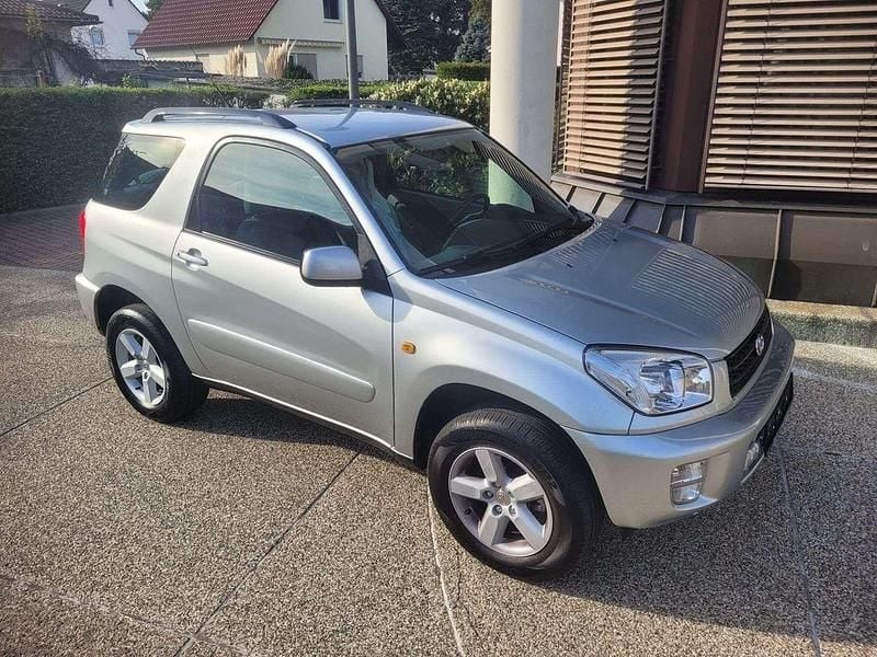 Gebraucht Toyota RAV4 150 PS (110 kW) 2002 Silber SUV