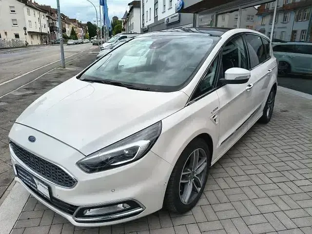 Gebraucht Ford S-MAX Vignale 241 PS (177 kW) 2019 Weiß Van / Kleinbus