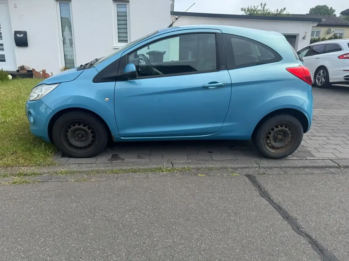 Gebraucht Ford Ka 75 PS (55 kW) 2010 Blau Kleinwagen
