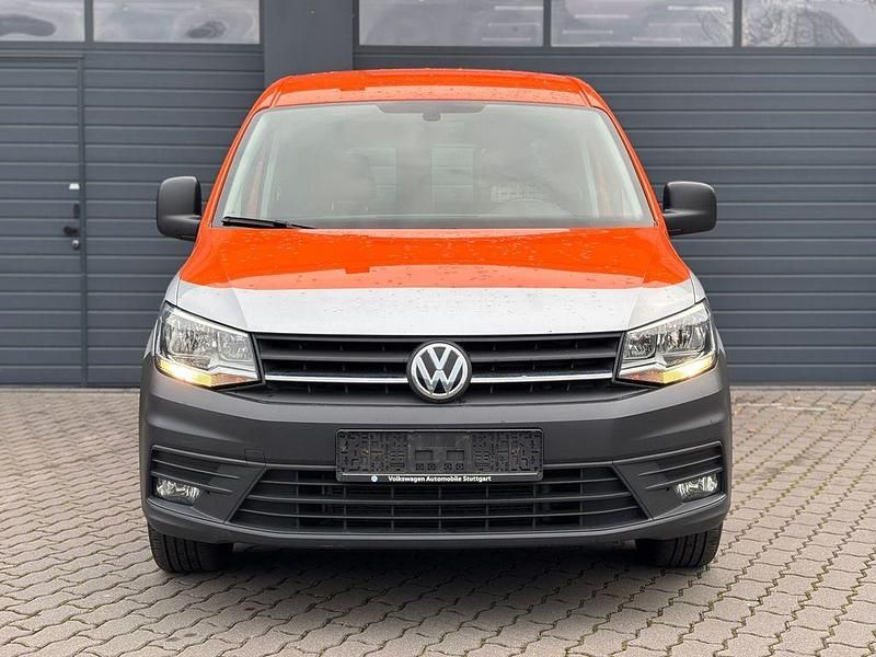 Gebraucht VW Caddy Maxi 170 PS (125 kW) 2017 Orange Van / Kleinbus