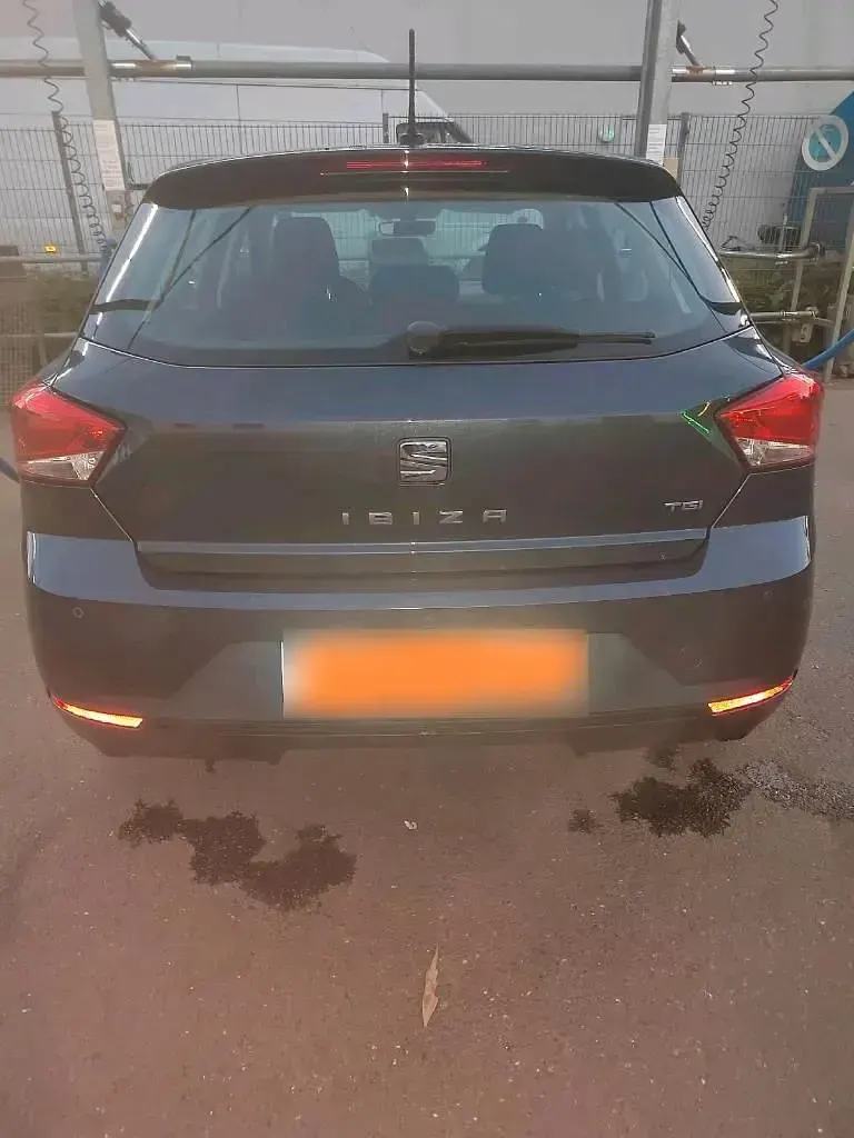 Gebraucht Seat Ibiza 90 PS (66 kW) 2019 Grau Kleinwagen