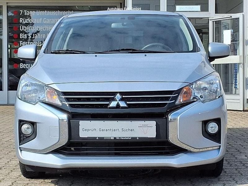 Gebraucht Mitsubishi Space Star Select 71 PS (52 kW) 2023 Silber Kleinwagen