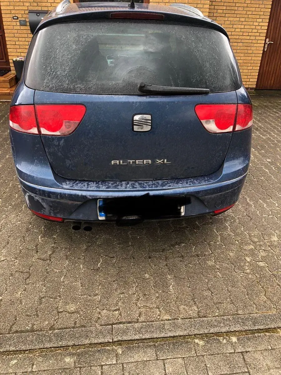 Gebraucht Seat Altea XL Style 140 PS (102 kW) 2012 Blau Van / Kleinbus