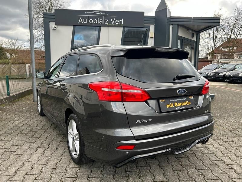 Gebraucht Ford Focus ST-Line 150 PS (110 kW) 2018 Grau Kombi
