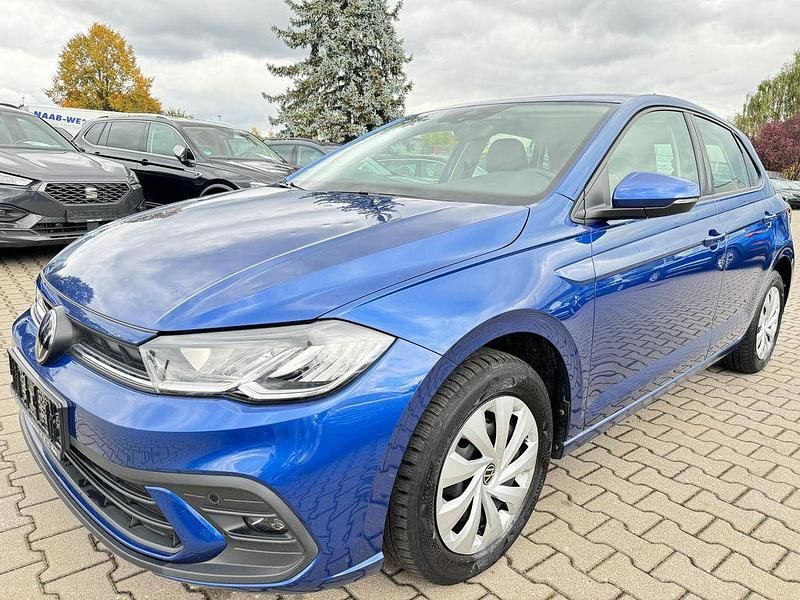 Gebraucht VW Polo Life 95 PS (69 kW) 2023 Blau Limousine