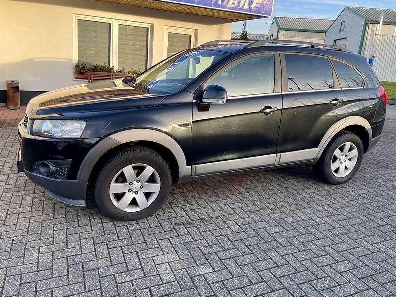 Gebraucht Chevrolet Captiva LT 163 PS (119 kW) 2012 Schwarz SUV