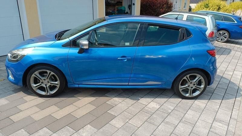 Blau Gebraucht 2014 Renault Clio IV GT-Line Kleinwagen | 8.700 € (Fairer Preis) - Bild 1/4