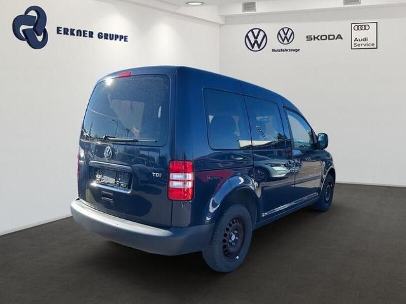 Gebraucht VW Caddy 102 PS (75 kW) 2014 Night blue metallic Van / Kleinbus