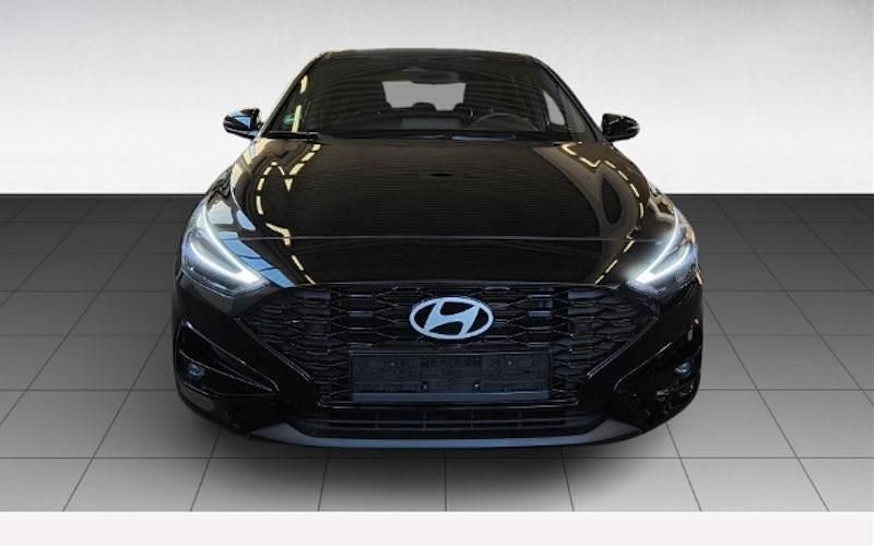 Gebraucht Hyundai i30 Advantage 150 PS (110 kW) 2025 Schwarz Limousine