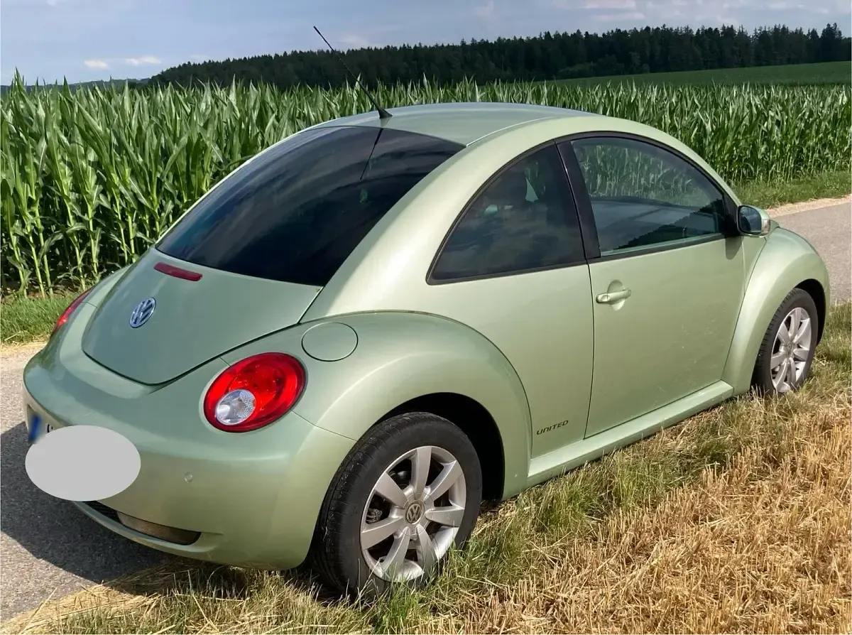 Gebraucht VW New Beetle United 102 PS (75 kW) 2008 Grün Kleinwagen