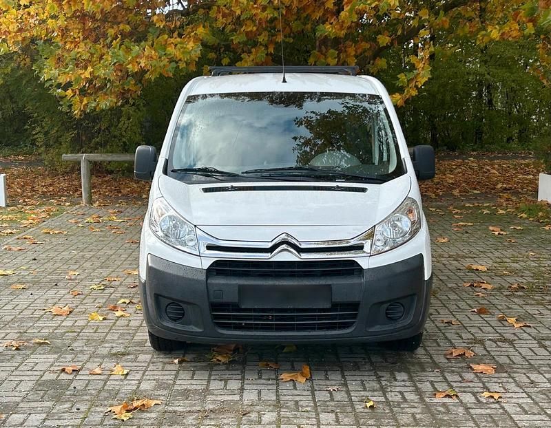 Gebraucht Citroën Jumpy 140 PS (102 kW) 2014 Weiß Van / Kleinbus