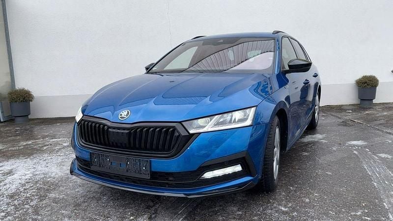 Blau Gebraucht 2021 Skoda Octavia SportLine Kombi | 19.400 € (Etwas zu teuer) - Bild 1/4