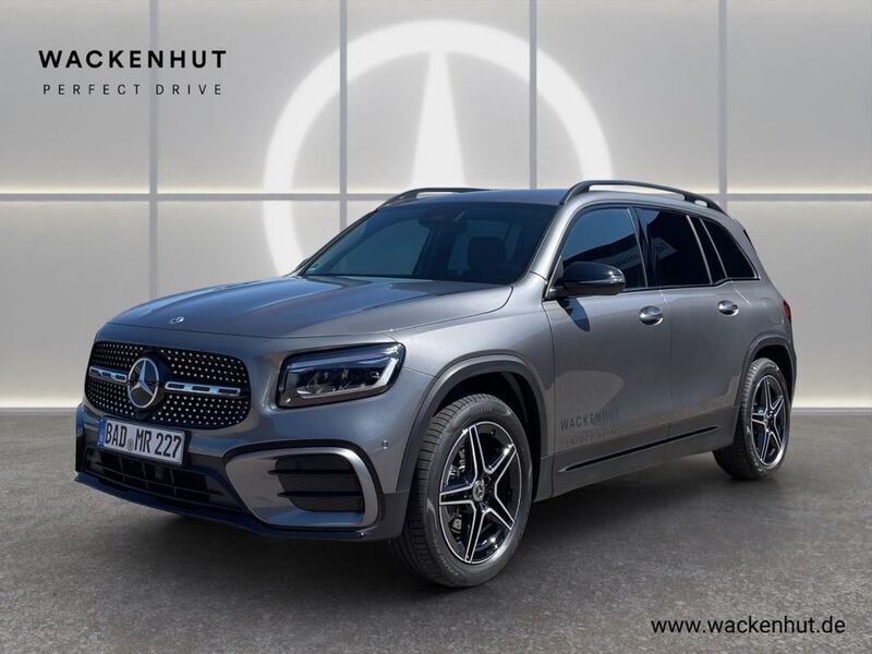 Mountaingrau met. Gebraucht 2025 Mercedes GLB200 AMG SUV | 47.290 € (Etwas zu teuer) - Bild 1/4