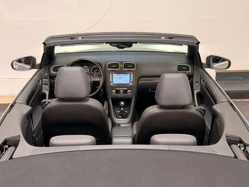 Gebraucht VW Golf Cabriolet 160 PS (117 kW) 2012 Silber Cabrio