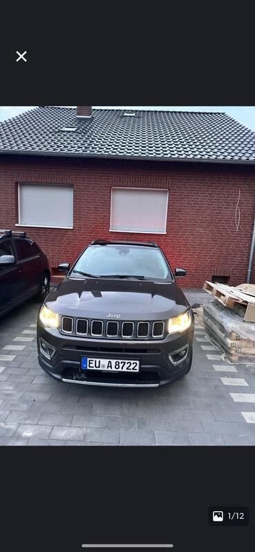 Braun Gebraucht 2017 Jeep Compass SUV | 17.000 € (Fairer Preis) - Bild 1/4