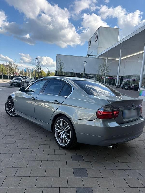 Second-hand BMW 325 218 CP (160 kW) 2006 Gri Berlinǎ