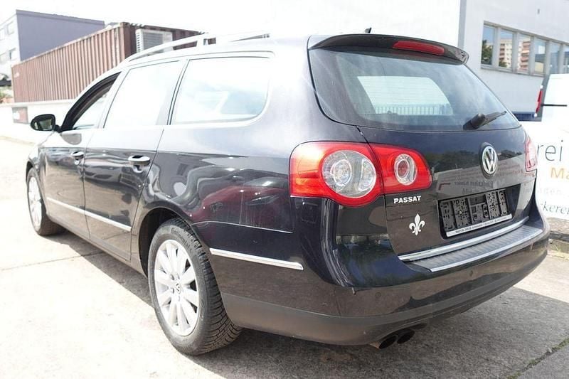 Gebraucht VW Passat Highline 160 PS (117 kW) 2009 Schwarz Kombi