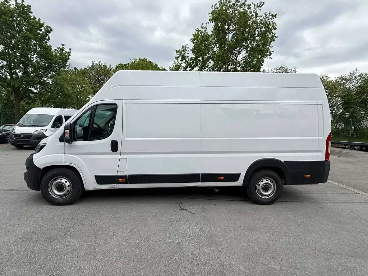 Gebraucht Fiat Ducato 140 PS (102 kW) 2022 Bianco Van