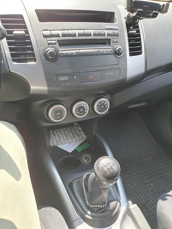 Gebraucht Mitsubishi Outlander 170 PS (125 kW) 2007 Schwarz SUV