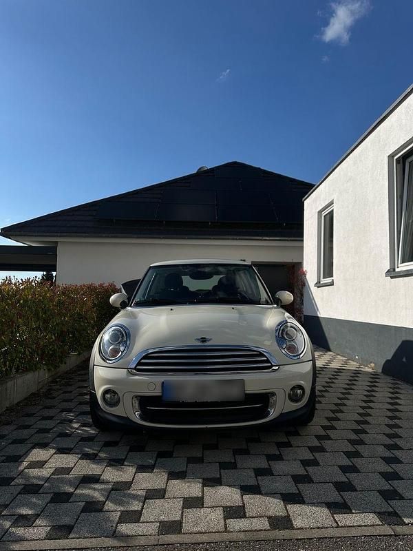 Gebraucht Mini Cooper 122 PS (89 kW) 2014 Beige Kleinwagen
