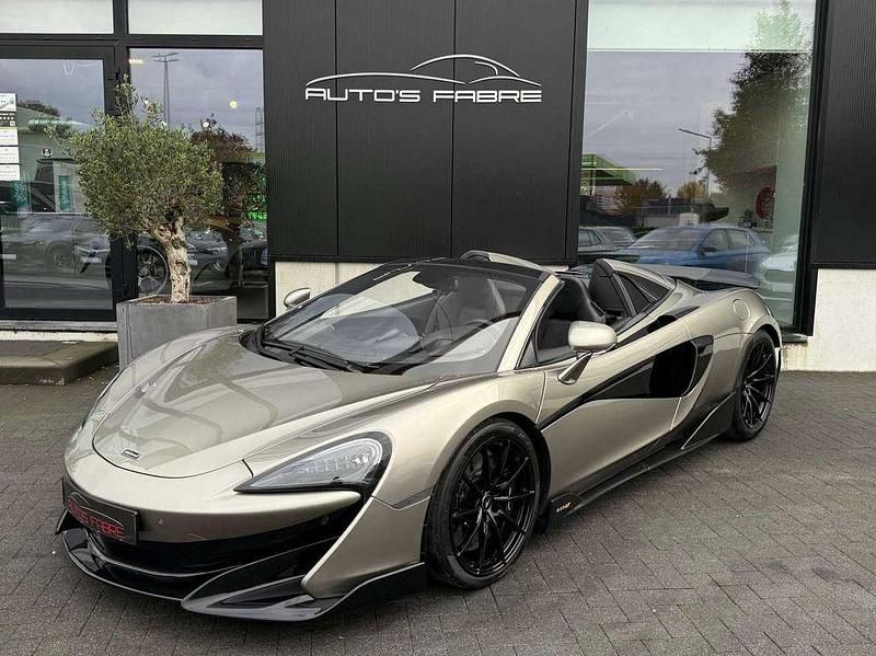 Grau Gebraucht 2020 McLaren 600LT Spider Cabrio | 259.999 € - Bild 1/4