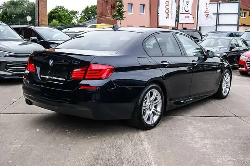 Gebraucht BMW 525 M Sport 218 PS (160 kW) 2013 Carbonschwarz Limousine