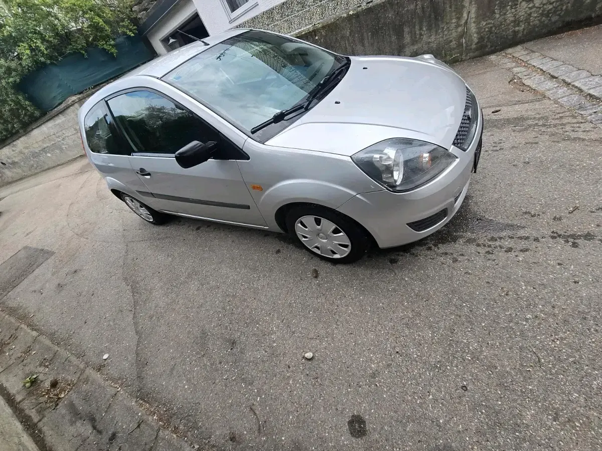 Gebraucht Ford Fiesta 60 PS (44 kW) 2007 Kleinwagen