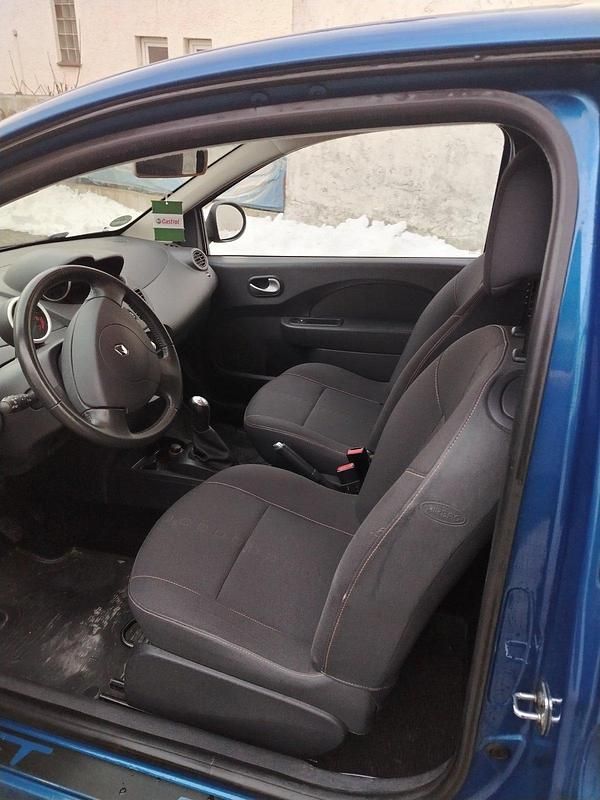 Gebraucht Renault Twingo GT 102 PS (75 kW) 2009 Blau Kleinwagen