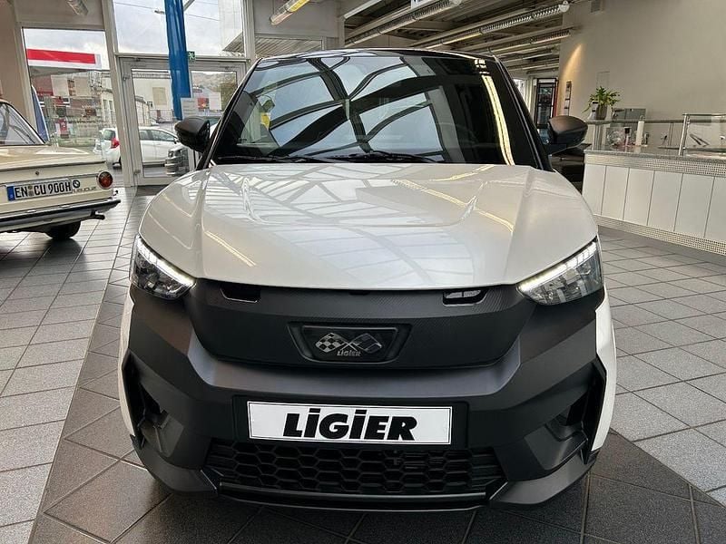 Nouă Ligier JS50 2026 Alb Hatchback