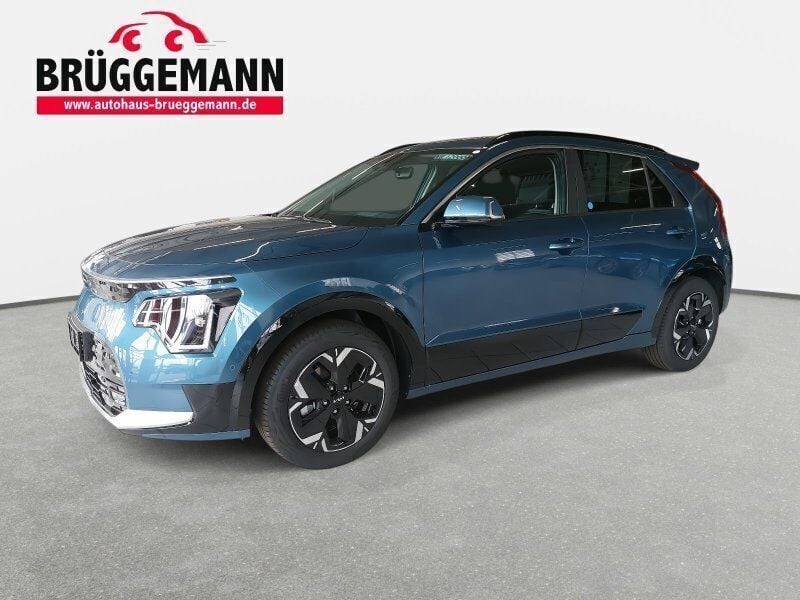 Blau Gebraucht 2024 Kia e-Niro Inspiration SUV | 33.490 € (Superpreis) - Bild 1/4