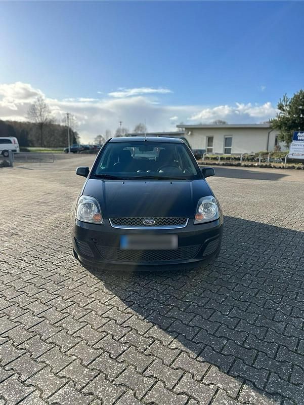 Gebraucht Ford Fiesta 60 PS (44 kW) 2008 Schwarz Kleinwagen