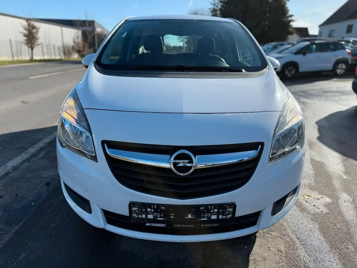 Gebraucht Opel Meriva Edition 110 PS (80 kW) 2015 Weiß Van / Kleinbus