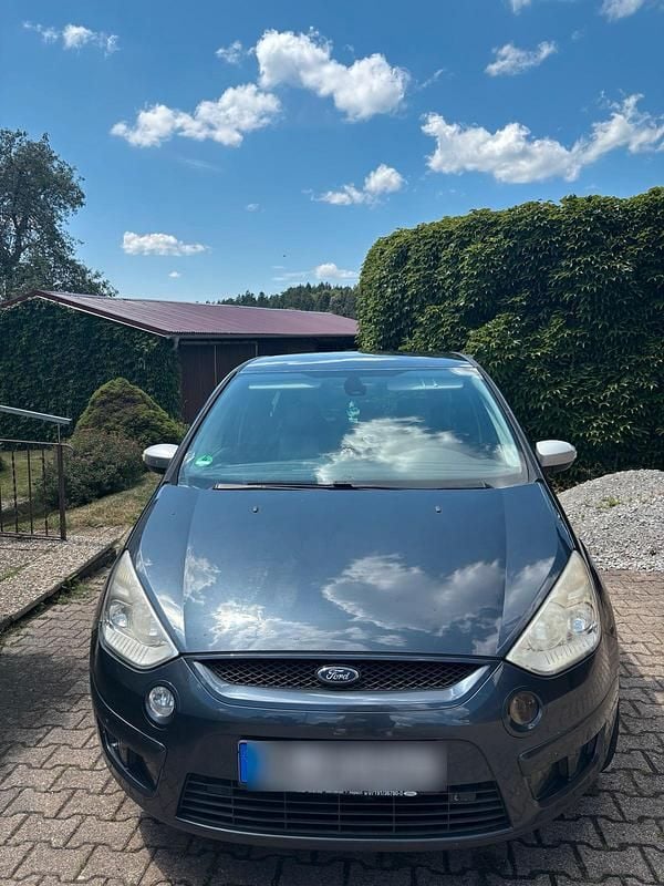 Grau Gebraucht 2007 Ford S-MAX S Van / Kleinbus | 2.200 € (Superpreis) - Bild 1/4
