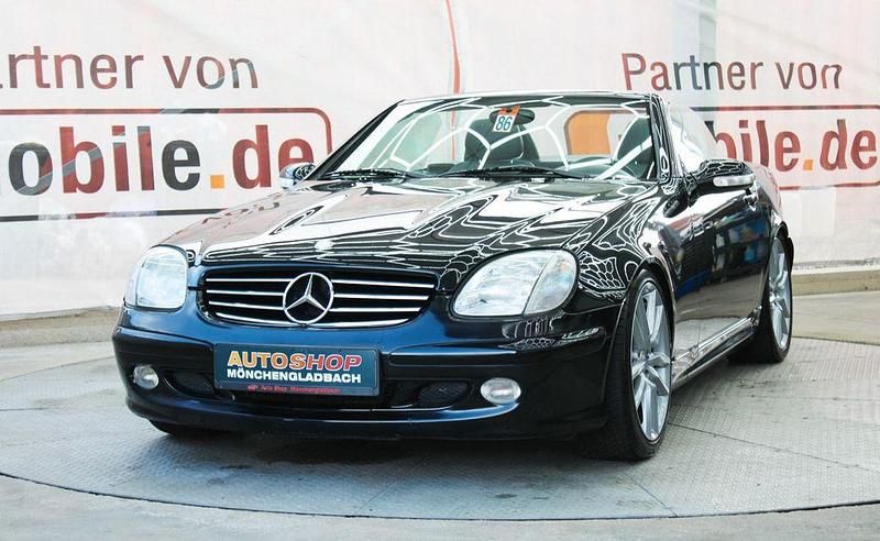 Gebraucht Mercedes SLK230 197 PS (144 kW) 2001 Schwarz Cabrio