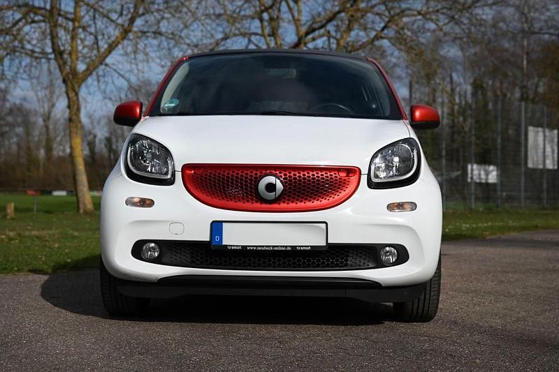 Gebraucht Smart ForFour Prime 90 PS (66 kW) 2017 Weiß Kleinwagen