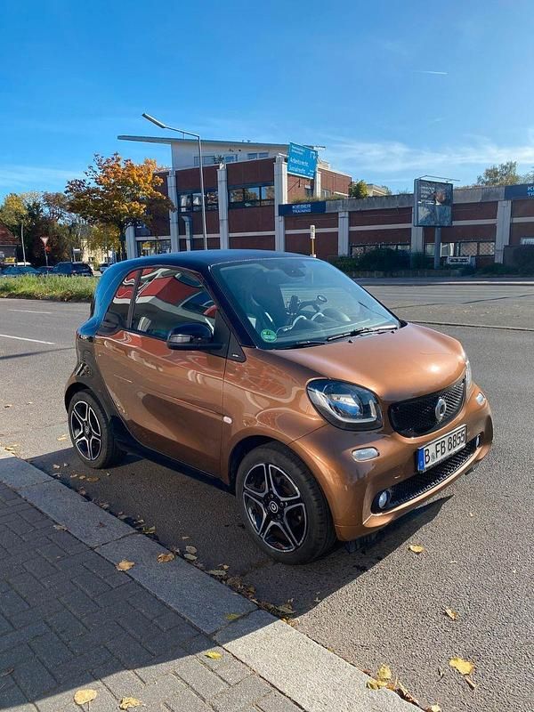 Braun Gebraucht 2015 Smart ForTwo Coupé Prime Coupé | 7.600 € (Guter Preis) - Bild 1/4