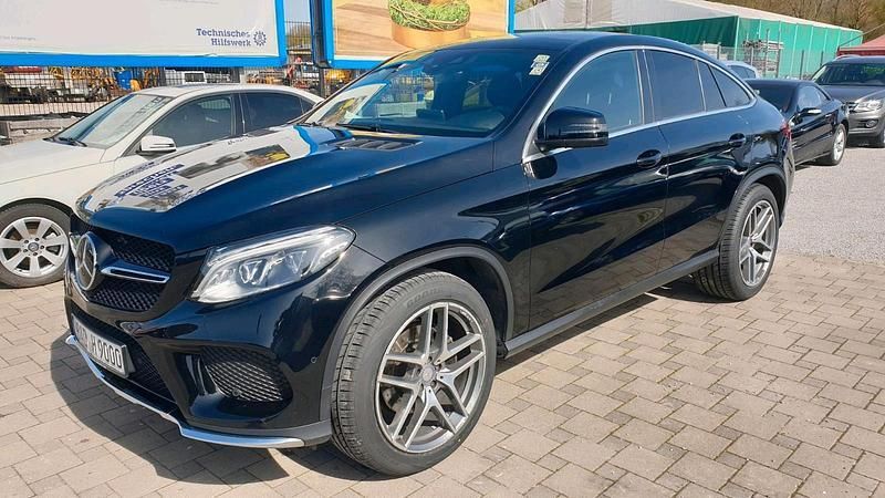 Schwarz Gebraucht 2016 Mercedes GLE350 Style Coupé | 34.000 € (Guter Preis) - Bild 1/4