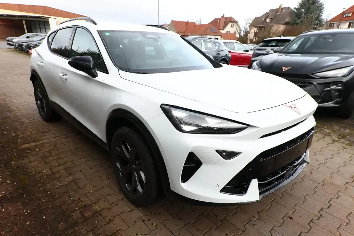 Neu Cupra Formentor 150 PS (110 kW) 2026 Glacial weiß metallic SUV