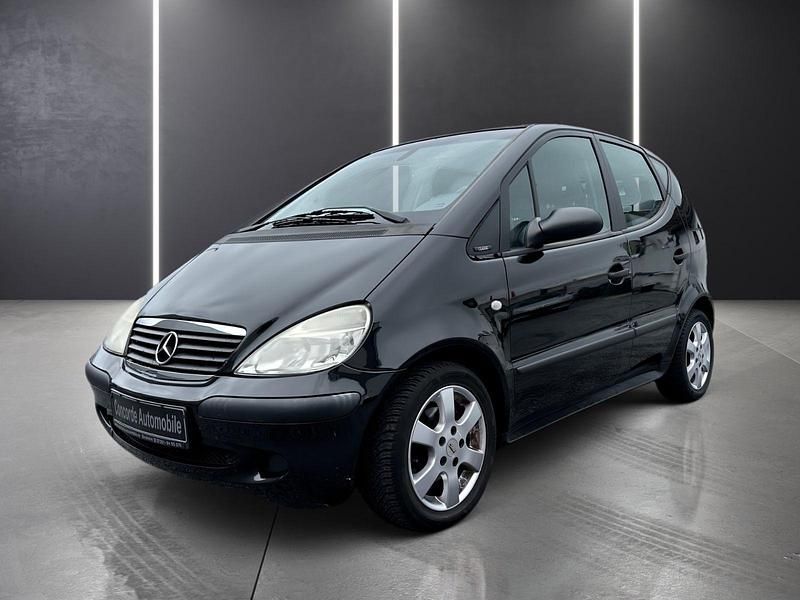 Schwarz Gebraucht 2004 Mercedes A140 Avantgarde Van / Kleinbus | 1.990 € (Fairer Preis) - Bild 1/4