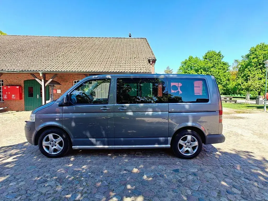 Gebraucht VW Multivan PanAmericana 174 PS (127 kW) 2008 Grau Van / Kleinbus
