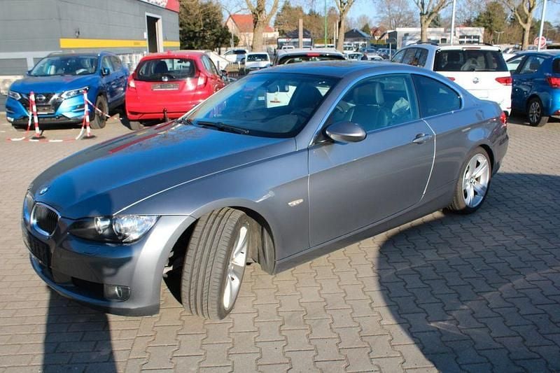 Gebraucht BMW 325 Performance 218 PS (160 kW) 2006 Grau Coupé