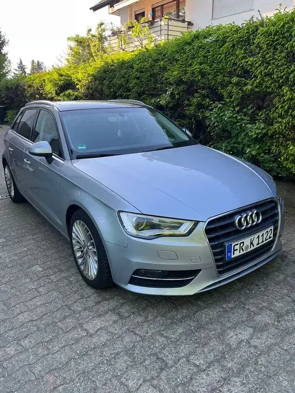 Second-hand Audi A3 Ambiente 110 CP (80 kW) 2016 Argintiu Berlinǎ