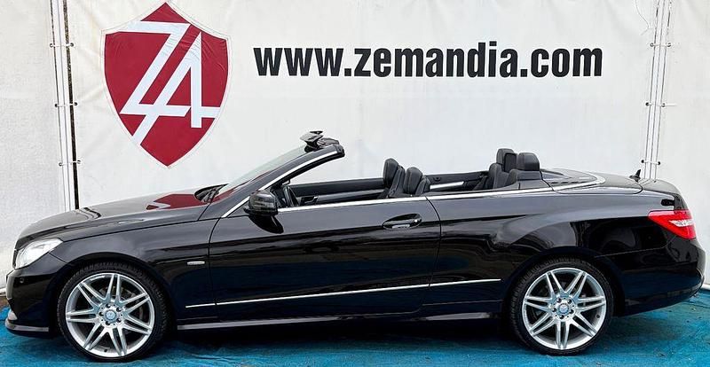 Gebraucht Mercedes E250 AMG 204 PS (150 kW) 2012 Schwarz Cabrio