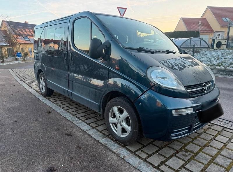 Gebraucht Opel Vivaro 101 PS (74 kW) 2002 Blau Van / Kleinbus