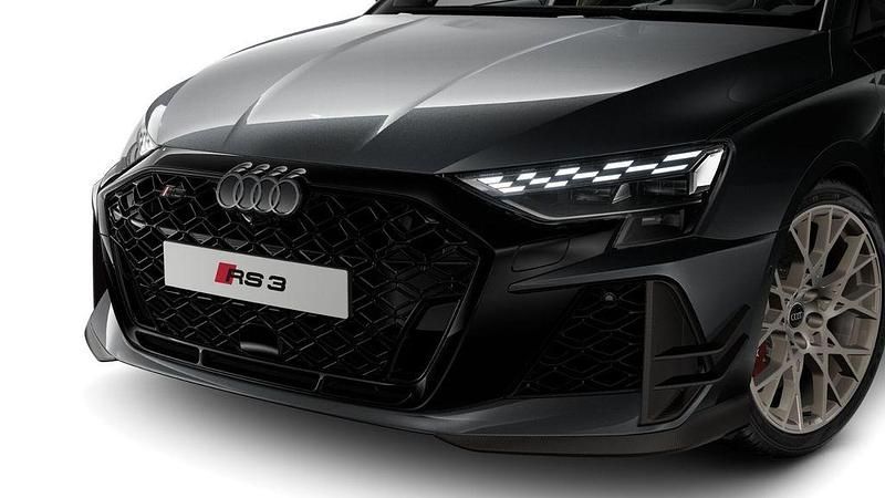 Neu Audi RS3 Sportback Competition 400 PS (294 kW) 2026 Grau Kleinwagen