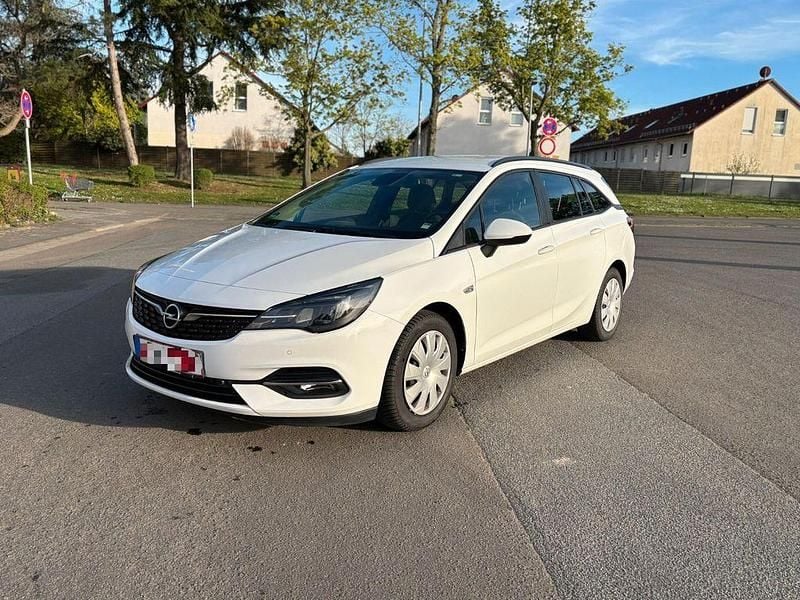 Gebraucht Opel Astra Business Edition 105 PS (77 kW) 2020 Weiß Kombi