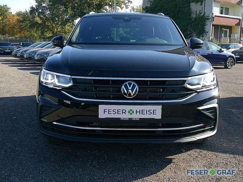 Gebraucht VW Tiguan Move 150 PS (110 kW) 2024 Deep black perleffekt SUV