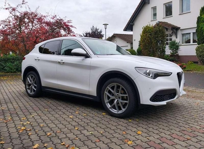 Gebraucht Alfa Romeo Stelvio 280 PS (205 kW) 2017 Bianco alfa SUV